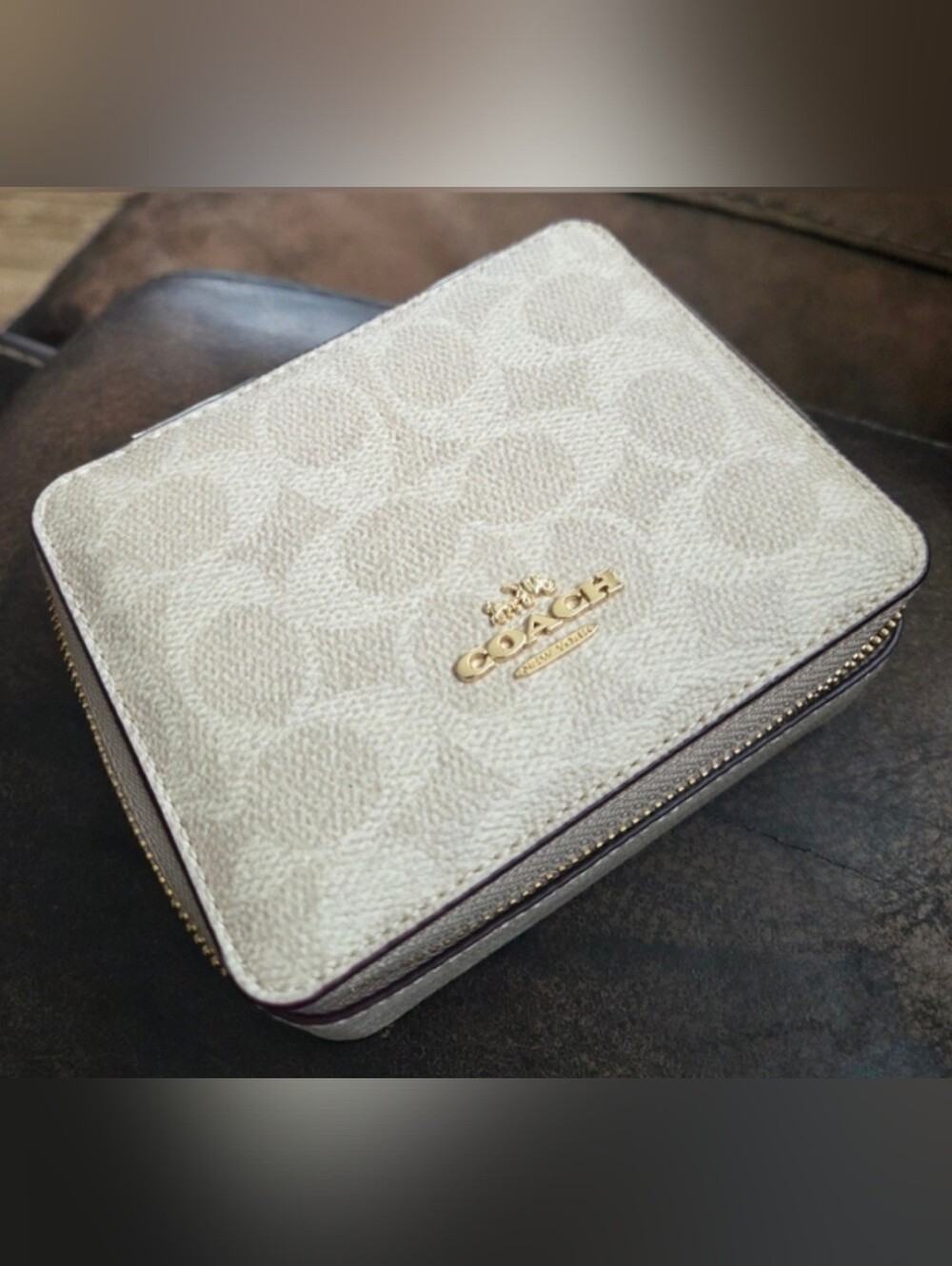 Coach NEW Cream Signature Ziparound Jewelry Box